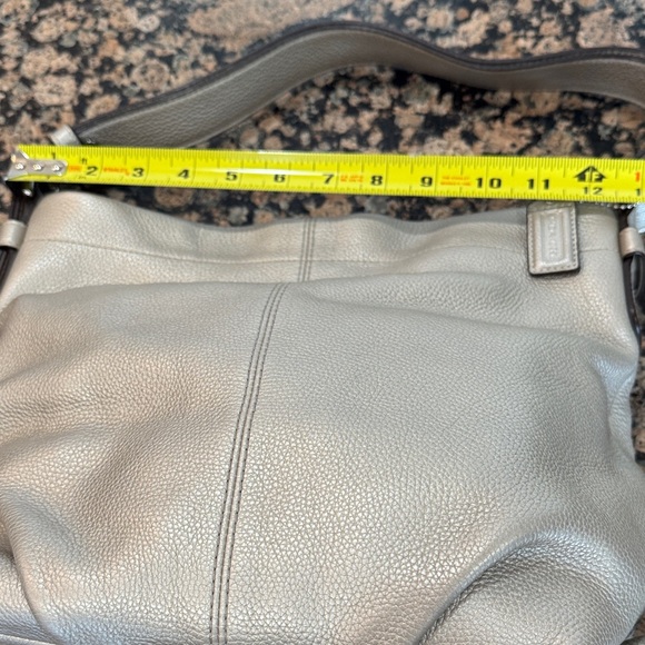 Coach F15064 Elegant Platinum Leather Shoulder Bag - Picture 10 of 10